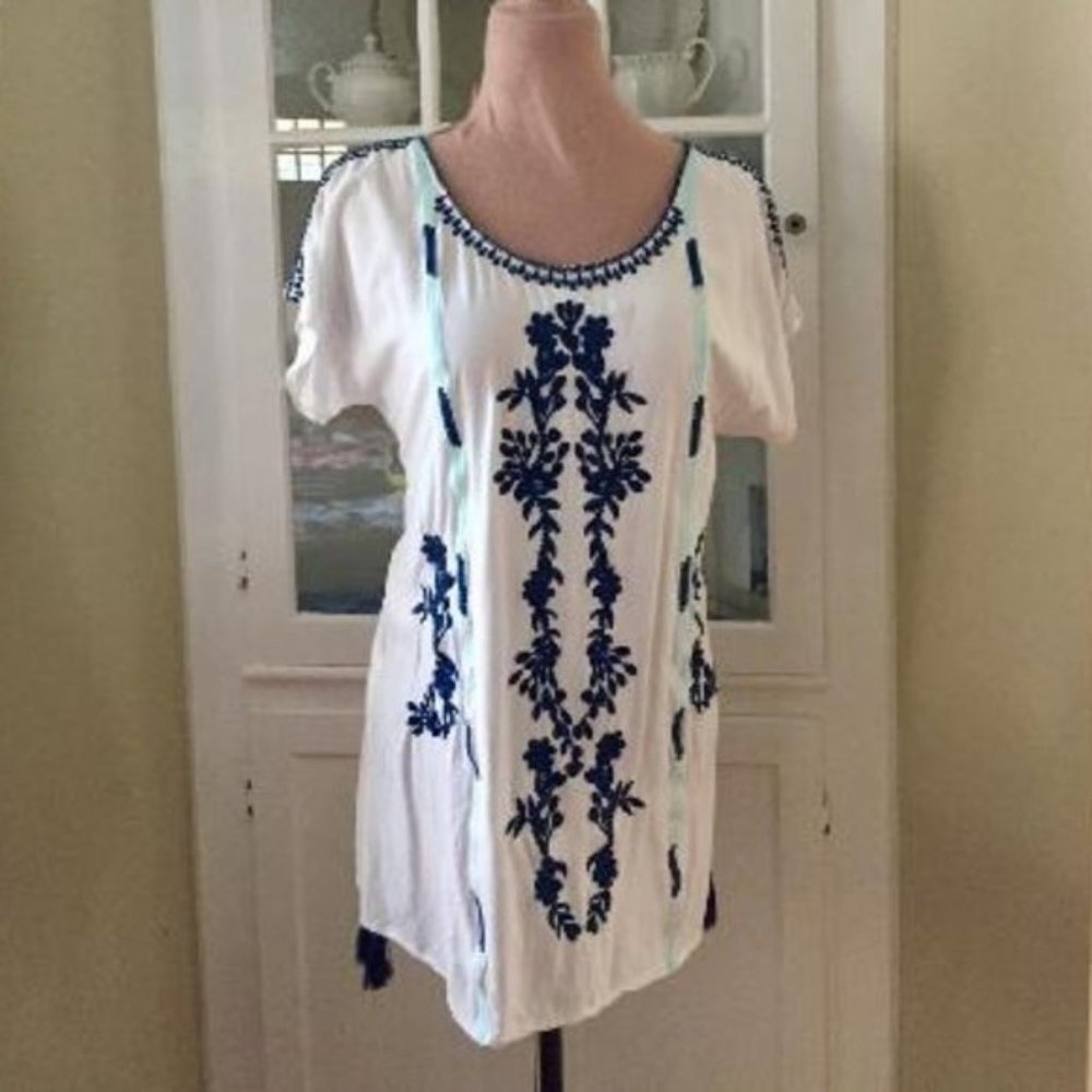 SOLITAIRE SWIM Beach Tunic Dress NWOT